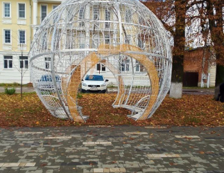 В рязанском Касимове устанавливают новогоднюю иллюминацию В рязанском Касимове устанавливают новогоднюю иллюминацию