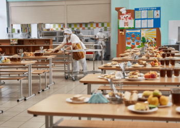 В новом году в рязанских школах увеличится плата за питание