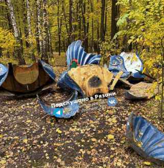 Рязанцы пожаловались на сломанный аттракцион в ЦПКиО Рязанцы пожаловались на сломанный аттракцион в ЦПКиО