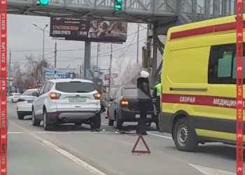 Около рязанского ТЦ «Глобус» произошла серьезная авария