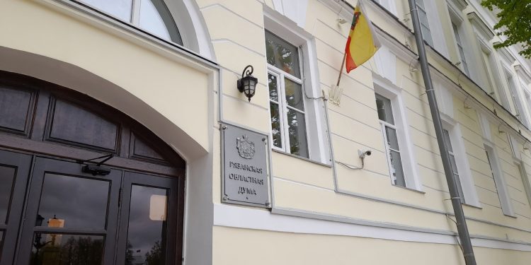 В Рязанской области запретили продажу энергетиков по ряду учреждений В Рязанской области запретили продажу энергетиков по ряду учреждений