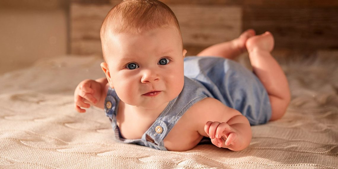 С завтрашнего дня увеличиваются пособия на детей С завтрашнего дня увеличиваются пособия на детей