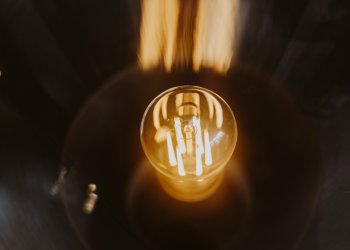 На четырех рязанских улицах 6 ноября отключили электроэнергию На четырех рязанских улицах 6 ноября отключили электроэнергию