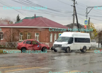 В рязанском Скопине столкнулись ГАЗель и легковушка В рязанском Скопине столкнулись ГАЗель и легковушка