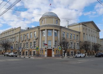 Рязанская школа №6 может переехать в здание на улице Ленина