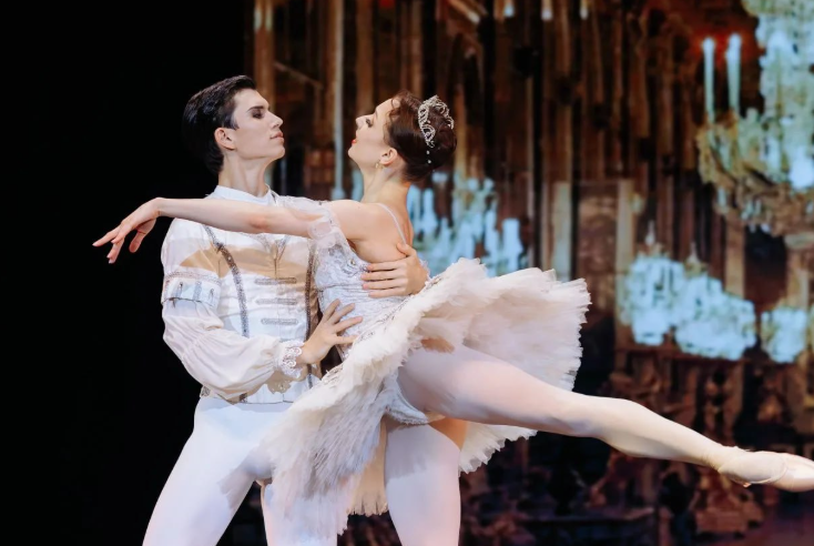 Павел Малков посетил выступление Рязанского театра балета