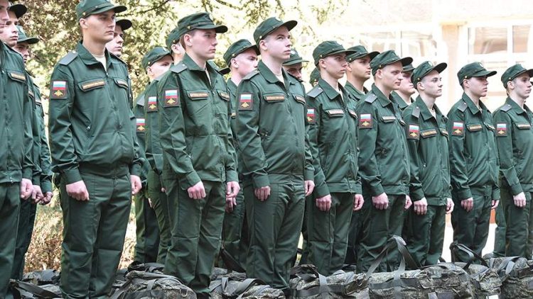 В России введен круглогодичный призыв