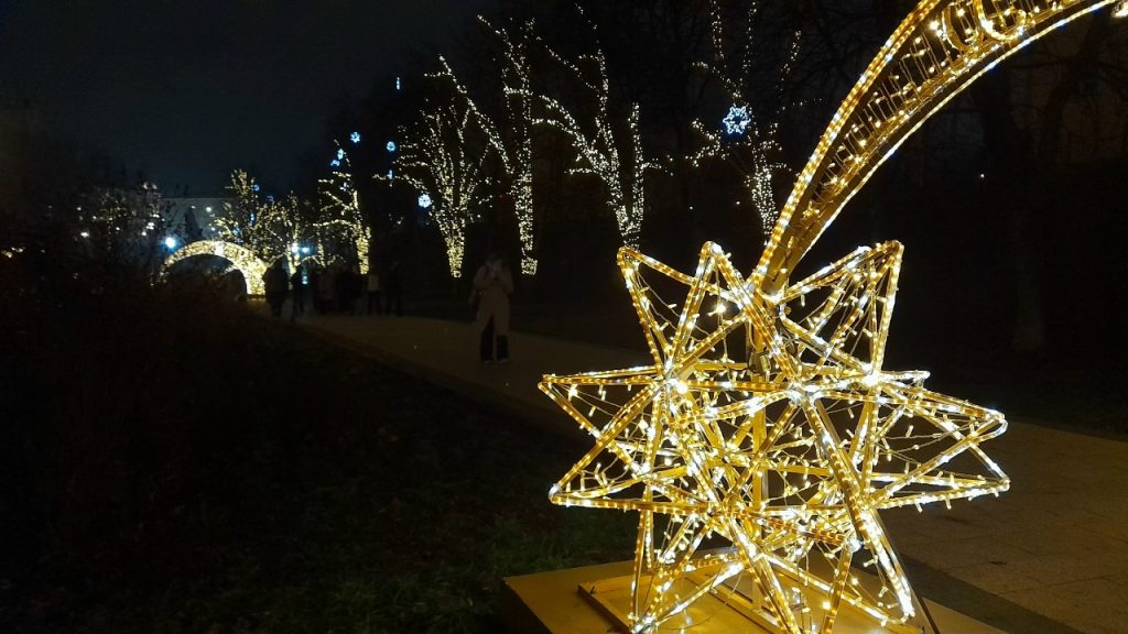 Рязанский Лыбедский бульвар украсили к Новому году