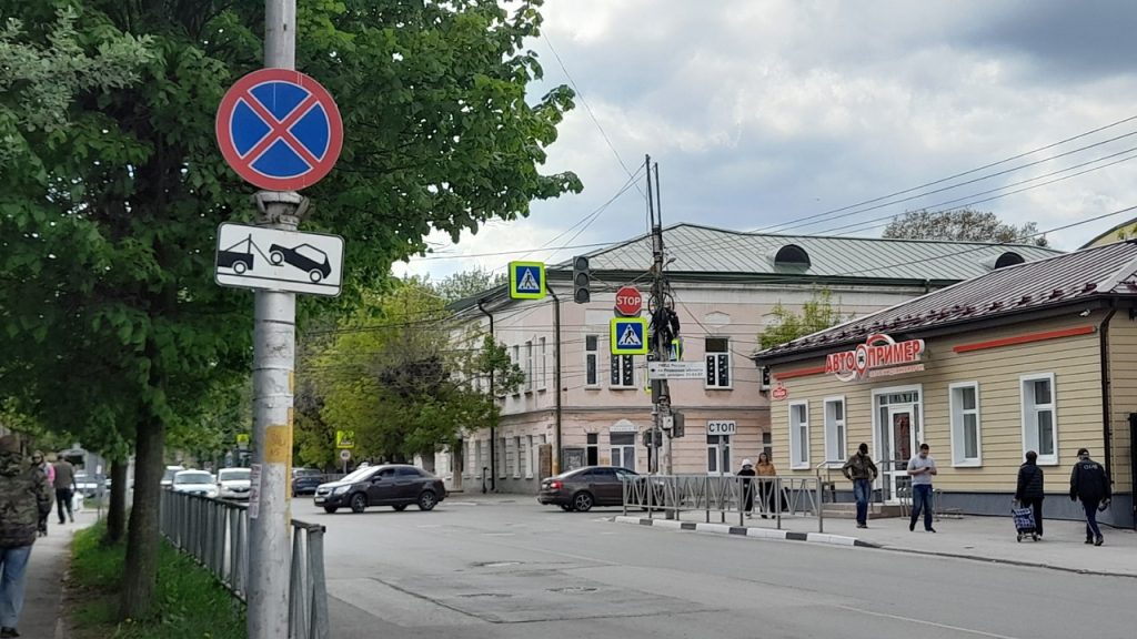 В центре Рязани третьи сутки не работает светофор