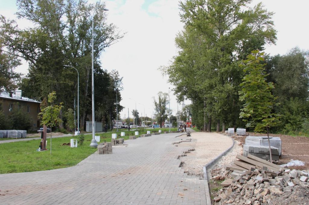 Работы по благоустройству на территории рязанского Гвардейского сквера завершат в октябре
