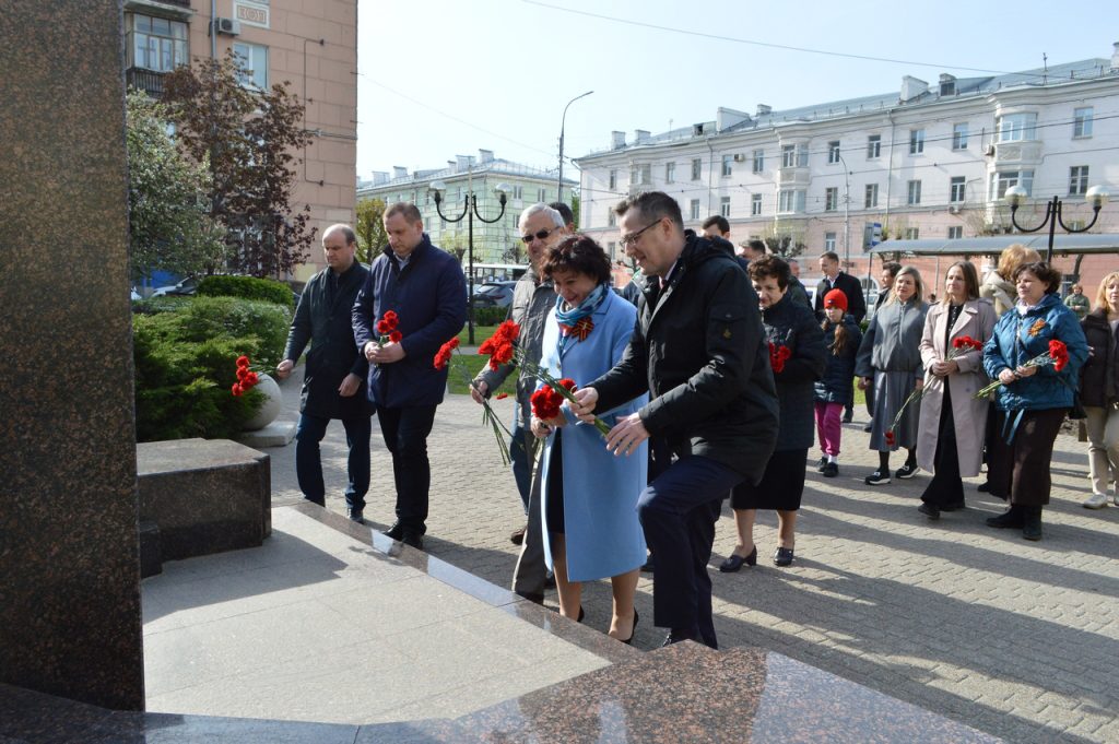 Горожане почтили память советской "хозяйки" Рязани Надежды Чумаковой