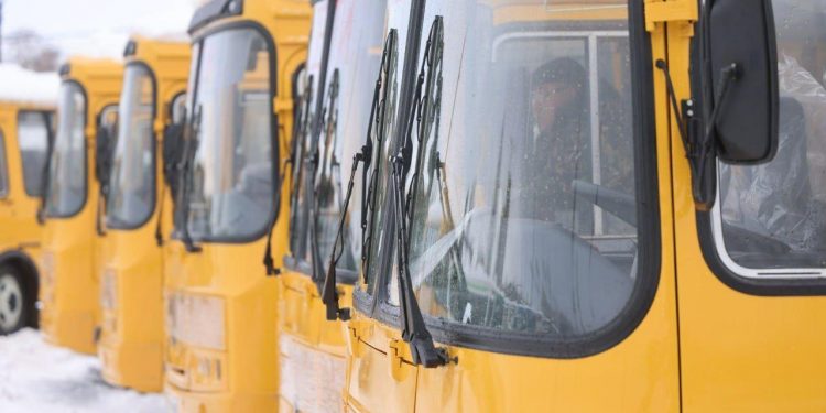 В 10 школ Рязанского региона направят поступившие автобусы