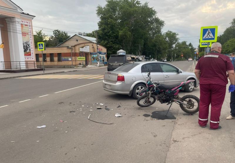 В ДТП на улице Связи пострадал 14-летний подросток на питбайке