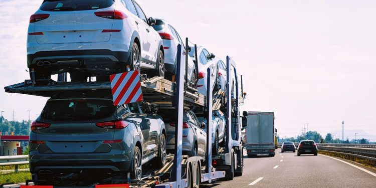 С октября будет повышен утильсбор на автомобили