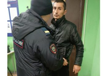 Рязанские полицейские выдворили из России 2 ранее судимых мигрантов Рязанские полицейские выдворили из России 2 ранее судимых мигрантов