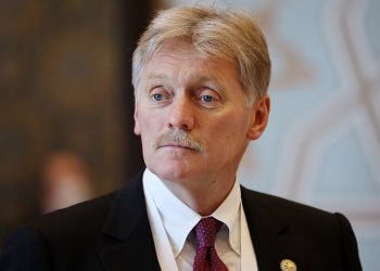 Песков: в 2025 году «прямая линия» с Путиным пройдет без прямых включений из регионов