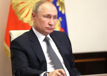Песков объявил о готовящейся прямой линии Путина в декабре