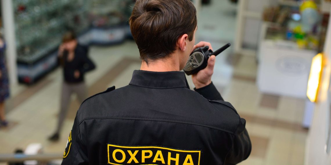 В ТРЦ Рязани - снова драка с охраной В ТРЦ Рязани — снова драка с охраной