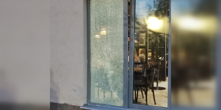 В центре Рязани обстреляли из травмата заведение 22 июля В центре Рязани обстреляли из травмата заведение 22 июля