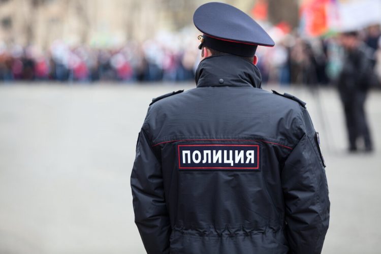Рязанская полиция начала проверку по факту сообщения об обстреле автомобиля на улице Радищева