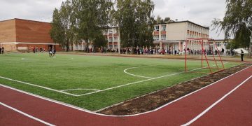87 школьных стадионов откроются в Рязанской области в этом году