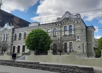 Рязанские хирурги успешно провели пациентам 4 сложные операции на сердце Рязанские хирурги успешно провели пациентам 4 сложные операции на сердце