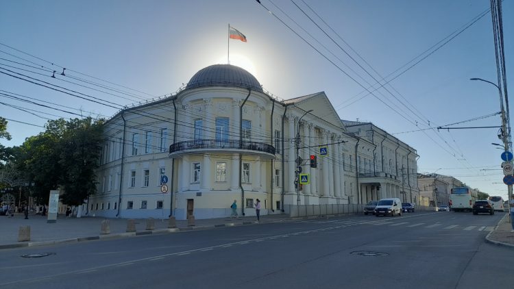 Избирательная комиссия Рязанской области вынесла предупреждение Александру Шерину