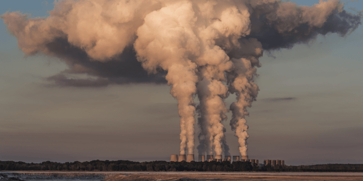 Рязанцы пожаловались на невыносимую вонь в городе