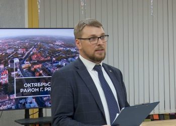 Руководитель Октябрьской префектуры Рязани Кирилл Горелов выступил с публичным отчетом