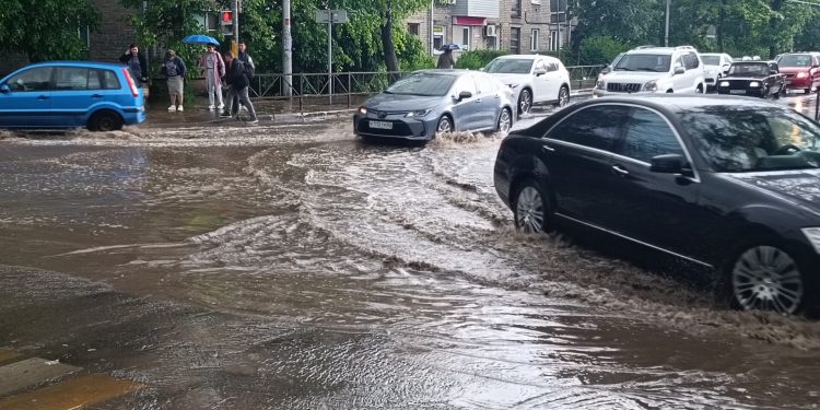 На разработку схемы ливневой канализации в Рязани выделили 19,3 миллиона рублей На разработку схемы ливневой канализации в Рязани выделили 19,3 миллиона рублей