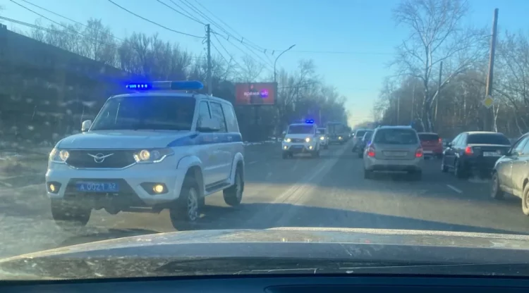 17 марта на рязанских дорогах засняли кортеж полицейских машин