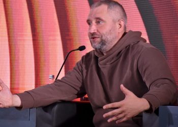 Режиссер Юрий Быков поделился своим мнением относительно нынешнего кинематографа