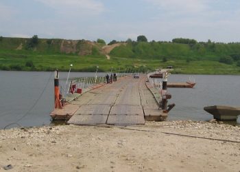 В Спасском районе открыли движение по понтонному мосту через Оку В Спасском районе открыли движение по понтонному мосту через Оку