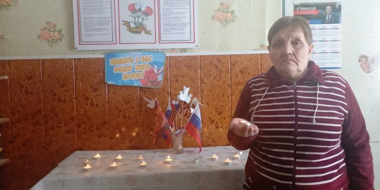 Медаль «За отвагу» погибшего на СВО рязанца Вячеслава Яблонского вручили его матери