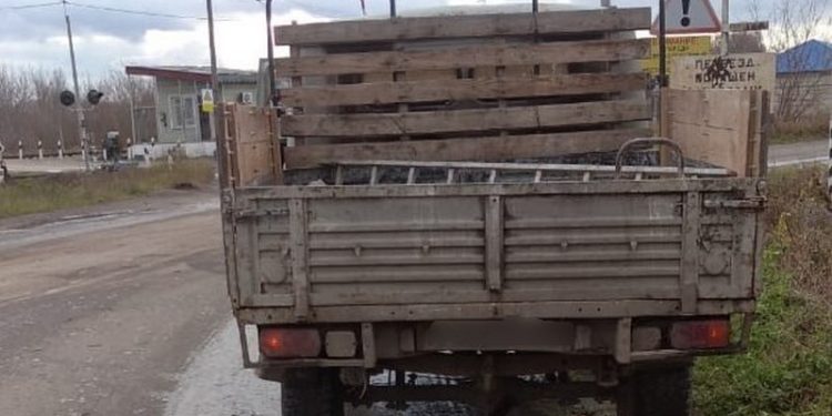 В рязанских Сараях полиция задержала 47-летнего нетрезвого мужчину за рулем грузовика