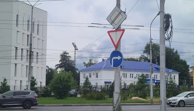 Столб дыма накрыл Рязань