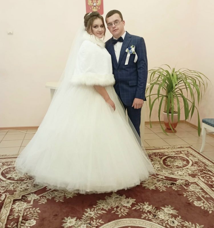 Рязанский ЗАГС поделился снимками пар, заключивших брак в минувшие выходные