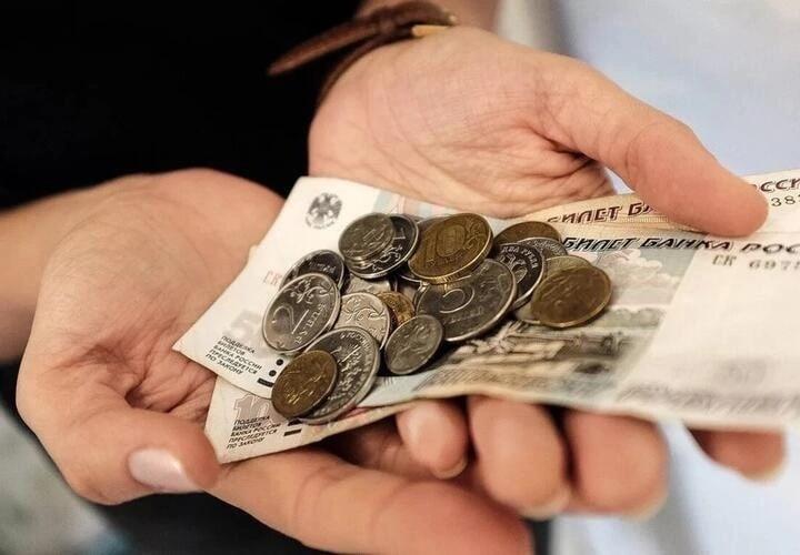 В 2025 году увеличатся МРОТ и маткапитал